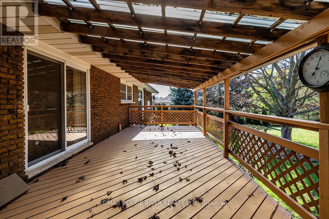 184 Garrard Road Property Photo 33