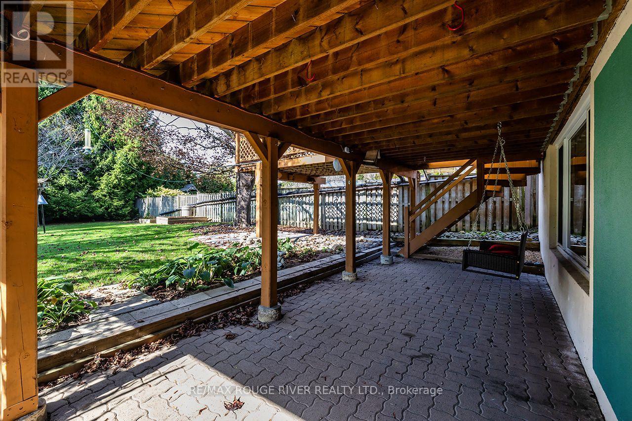 184 Garrard Road Property Photo 37