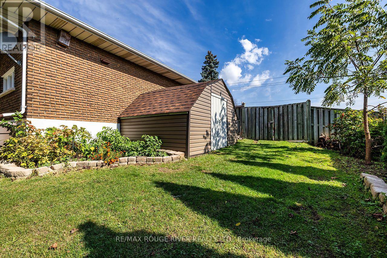 184 Garrard Road Property Photo 39