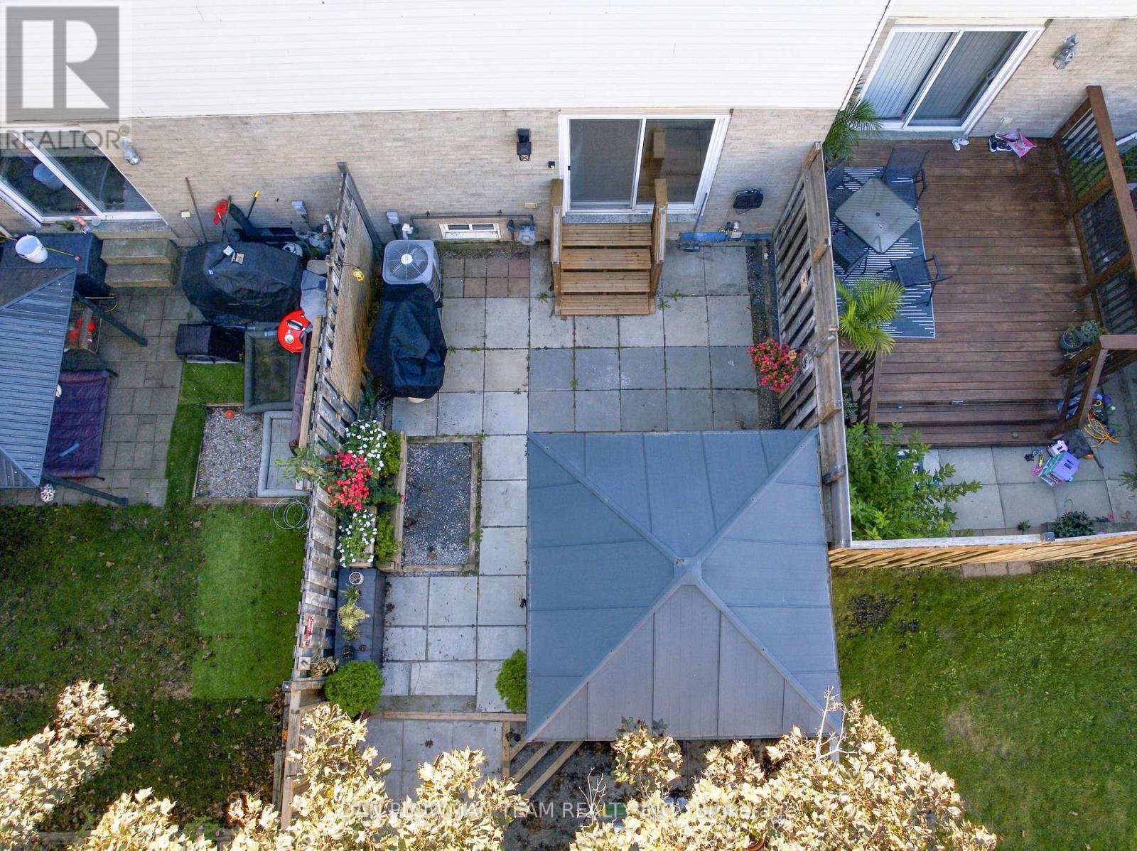81 - 1133 Ritson Road N Property Photo 33