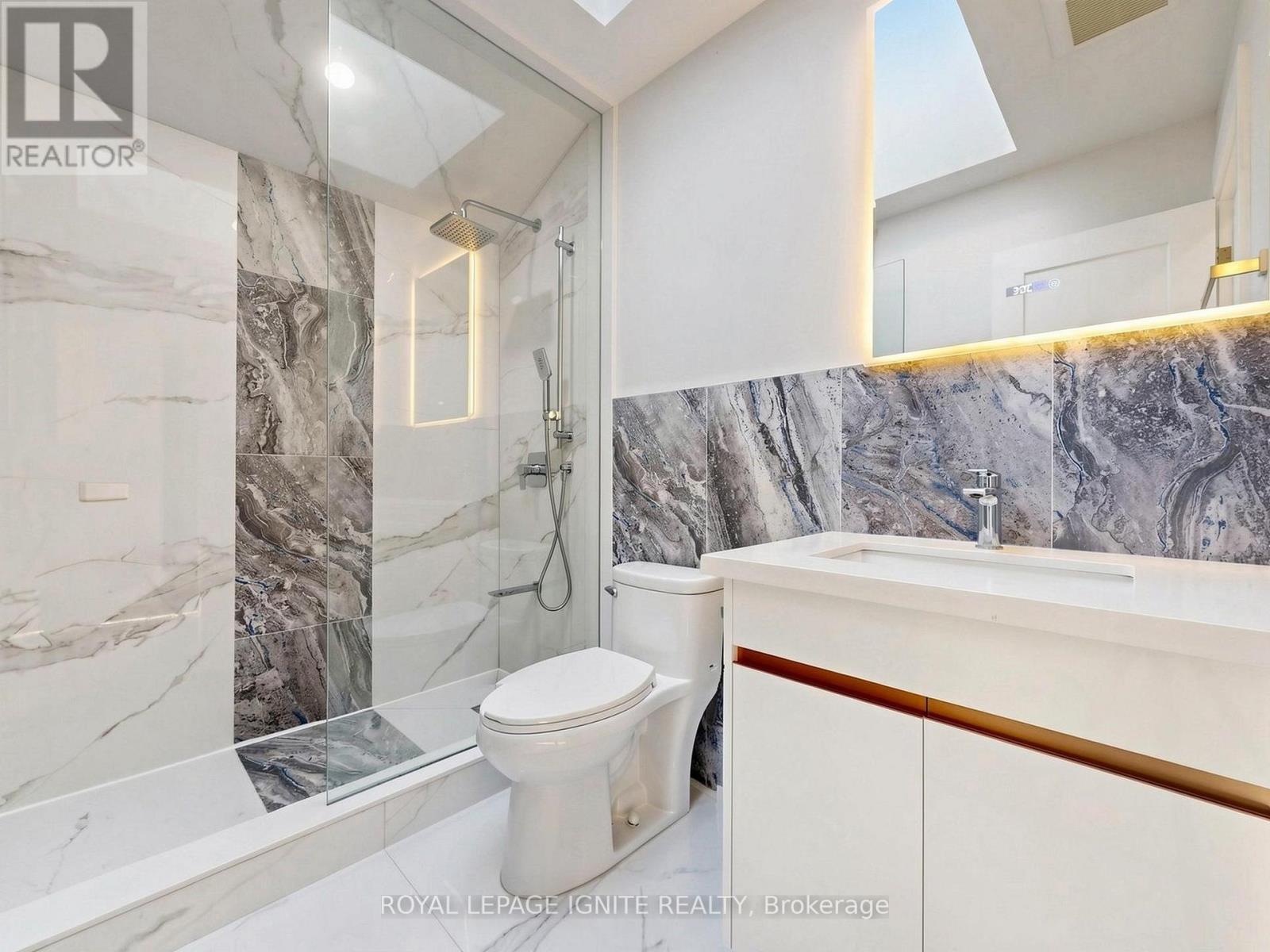 52a Robinson Avenue Property Photo 36