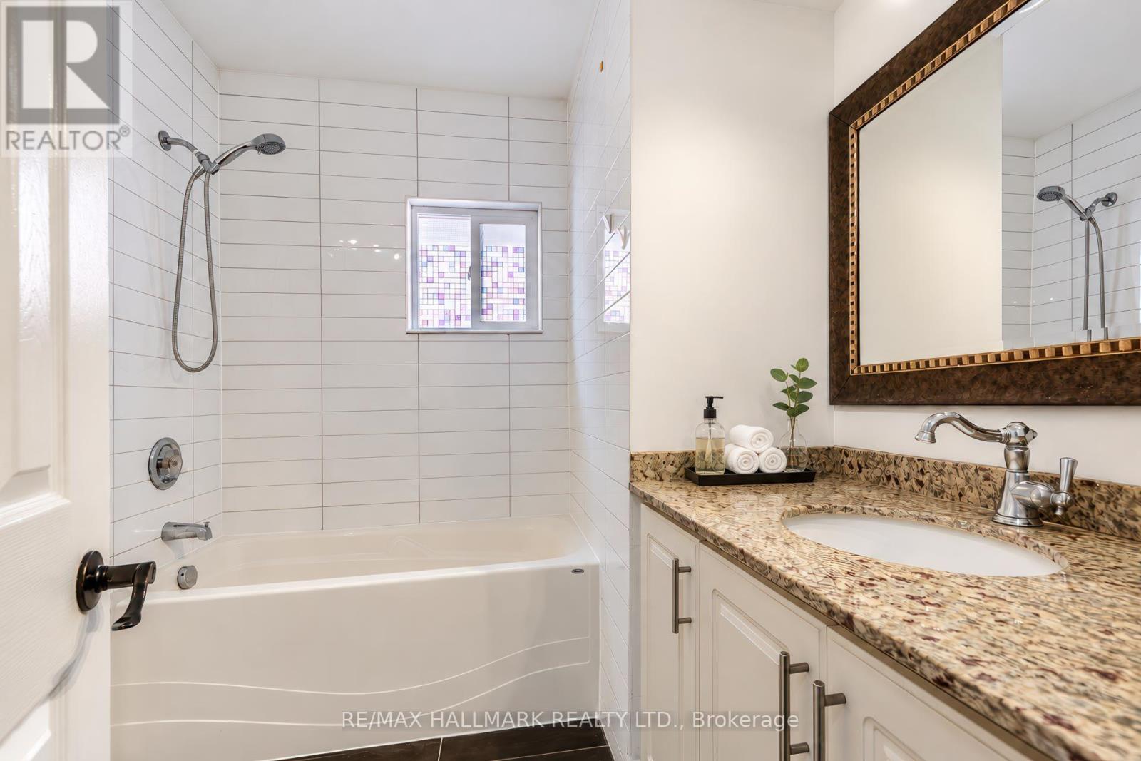 14 Saunders Road Property Photo 5