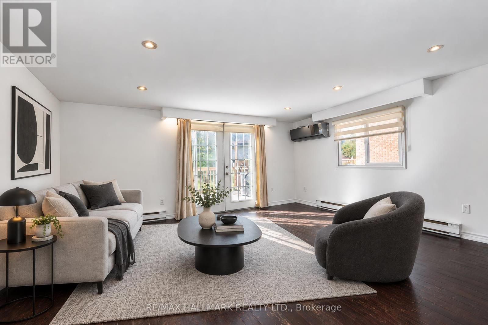 14 Saunders Road Property Photo 11