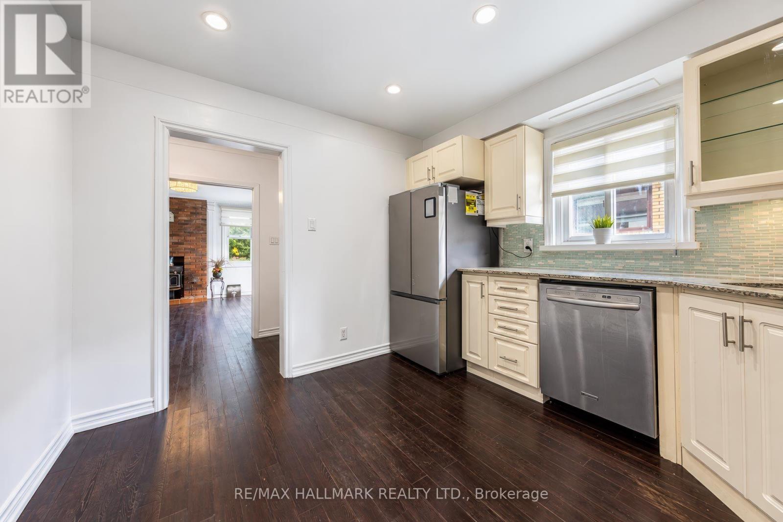 14 Saunders Road Property Photo 26