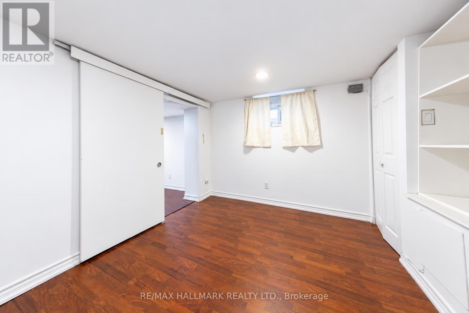 14 Saunders Road Property Photo 31