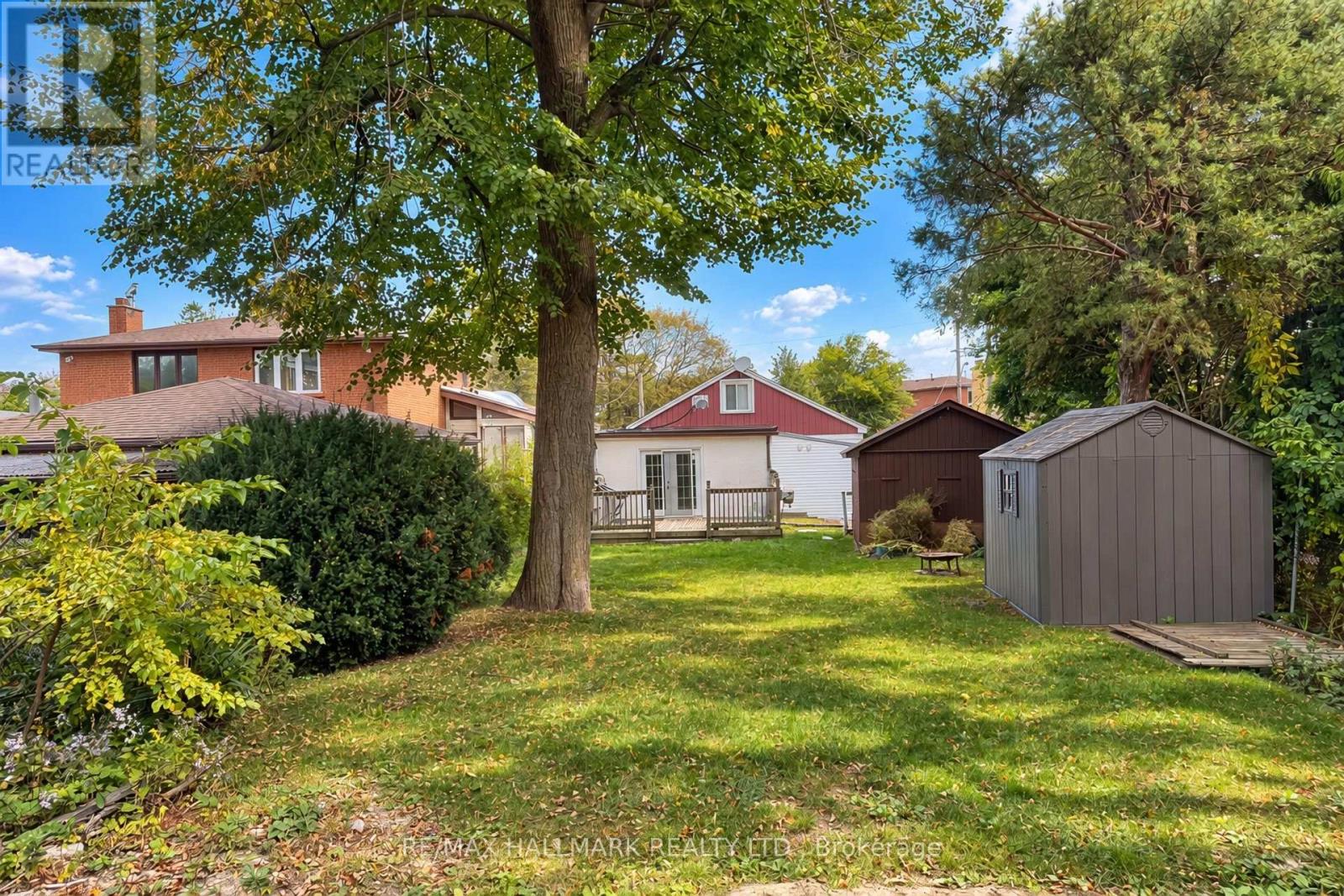 14 Saunders Road Property Photo 41