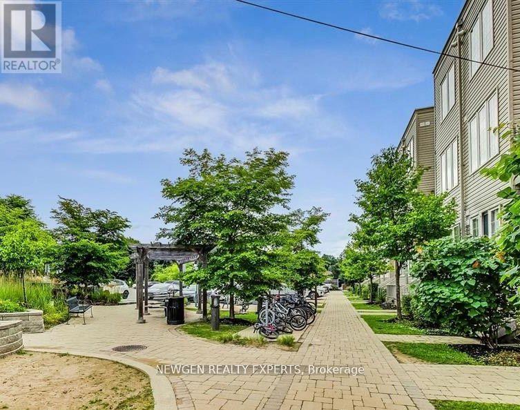 73 - 393 Beechgrove Drive Property Photo 8