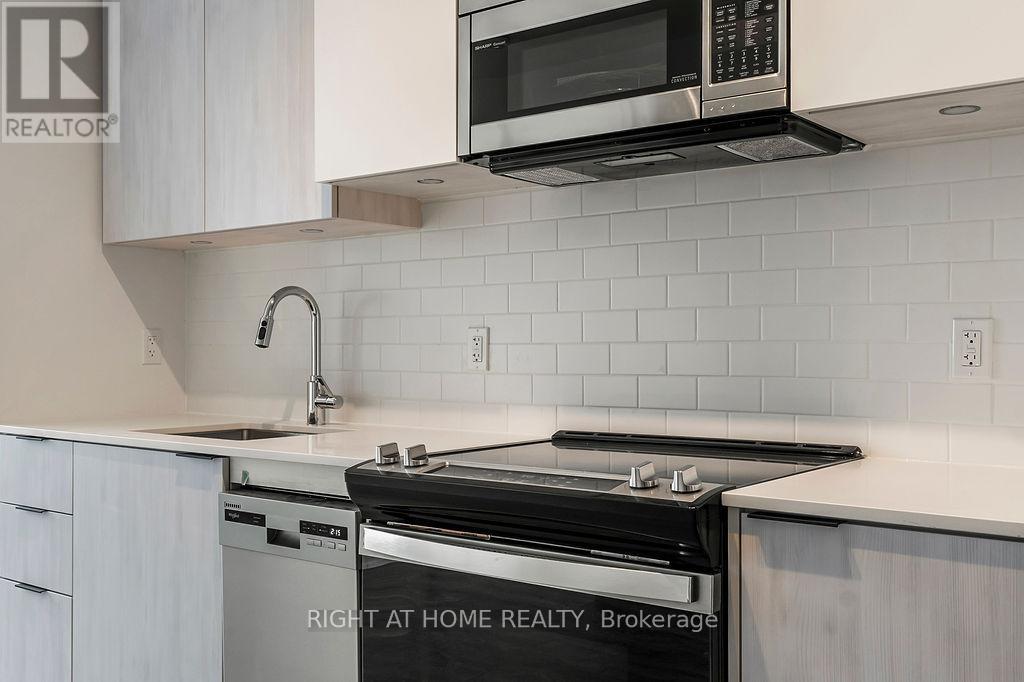 714 - 1350 Ellesmere Road Property Photo 3