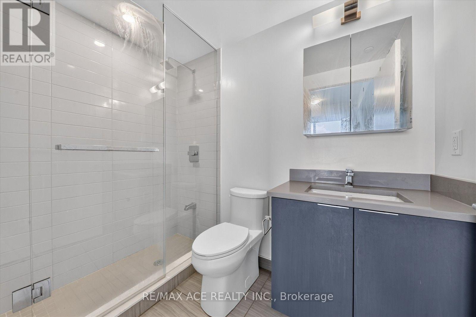 515 - 2033 Kennedy Road Property Photo 24