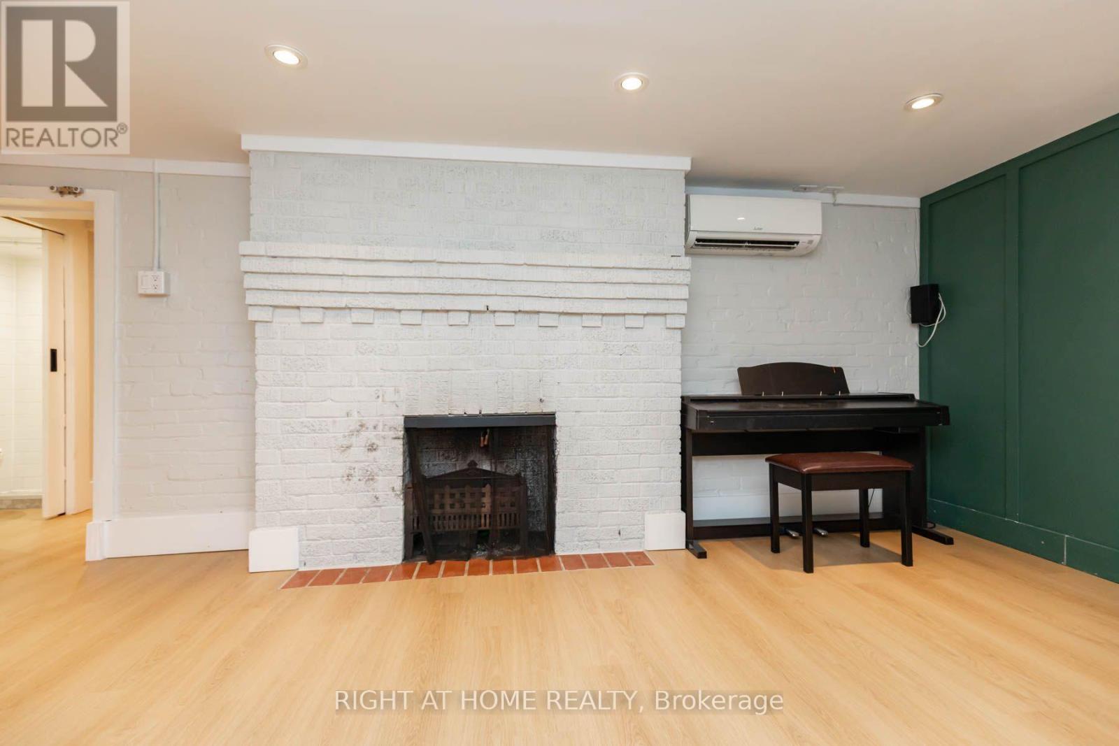 16 Pine Crescent Property Photo 26