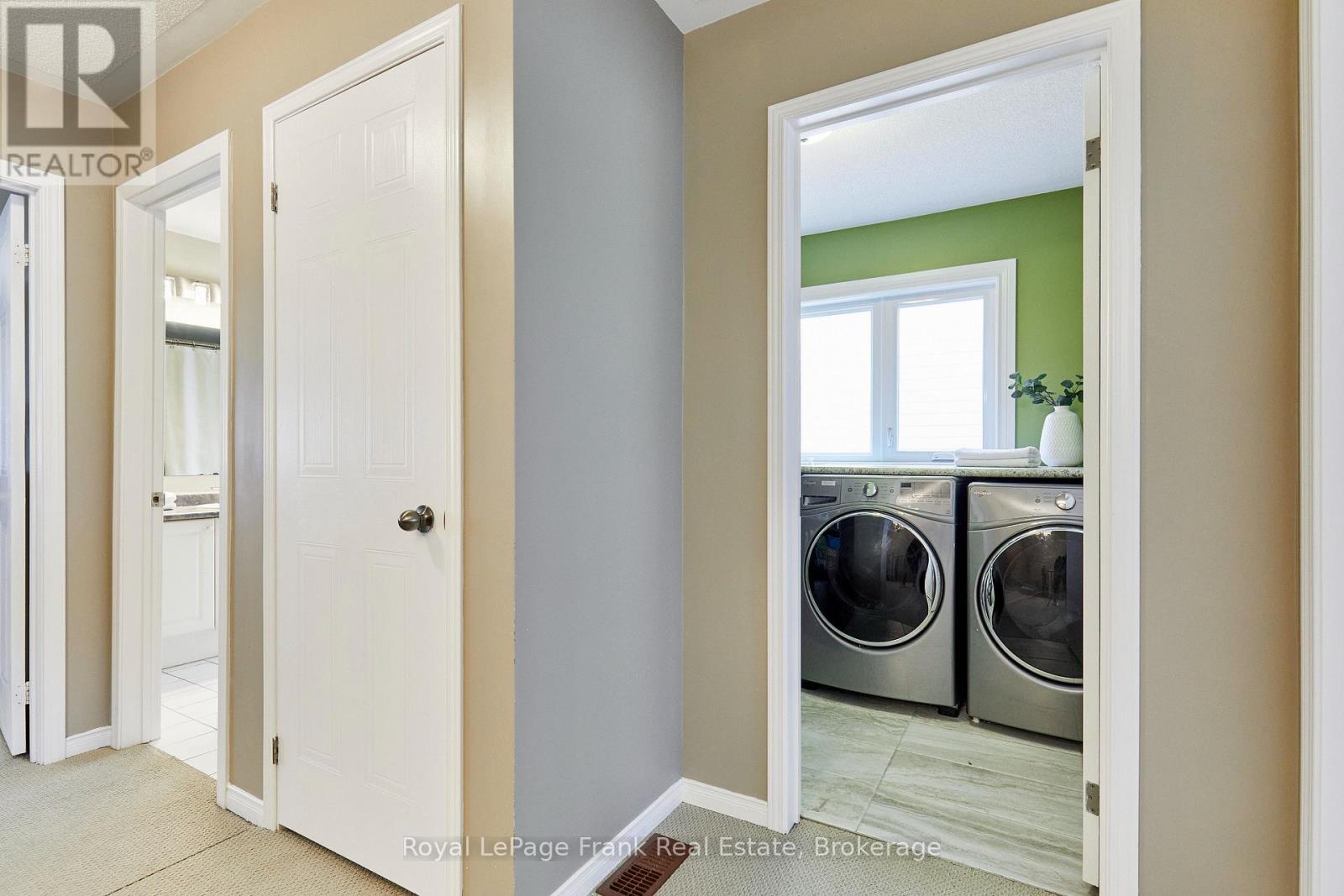 78 Beachgrove Crescent Property Photo 26
