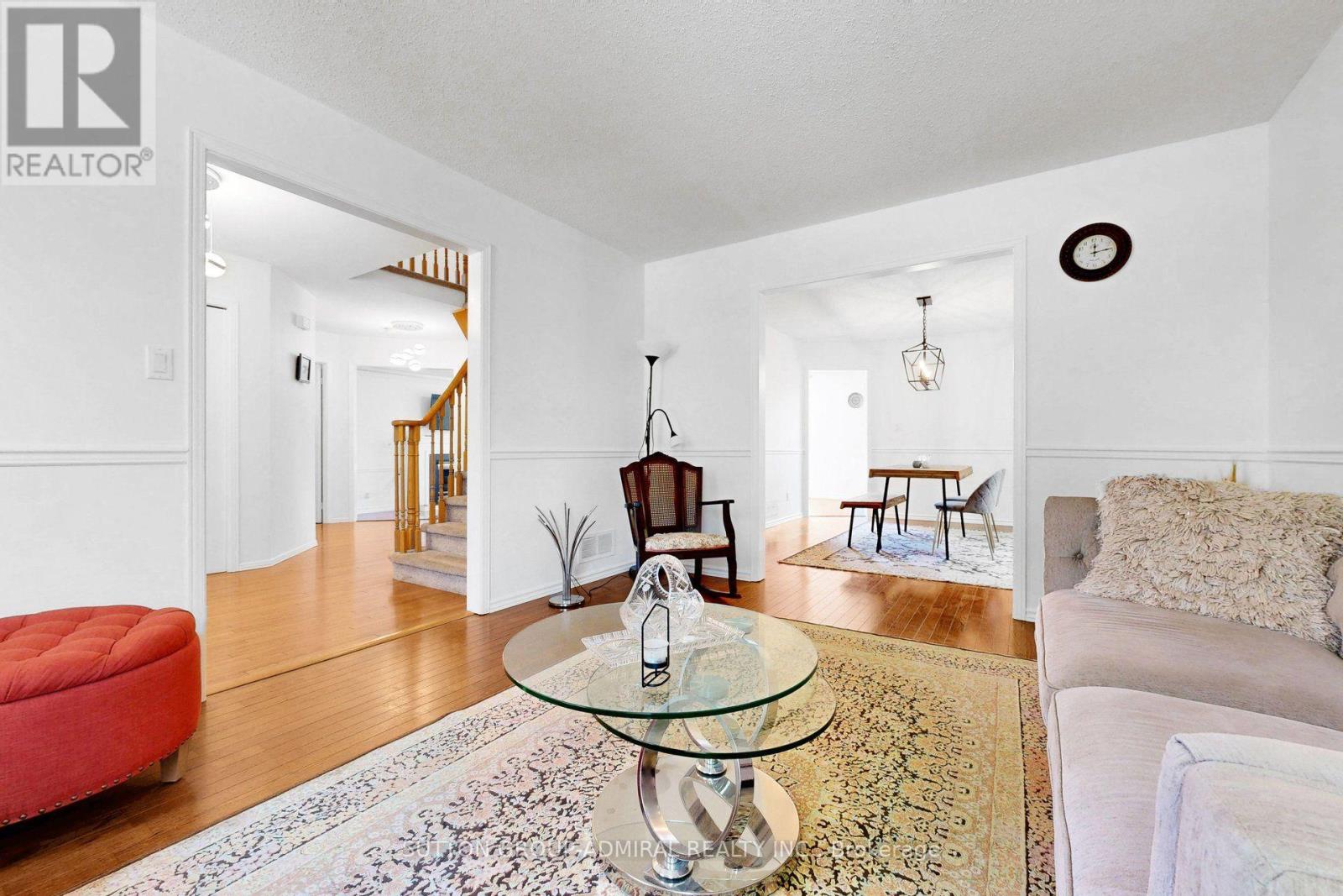 879 Peggoty Circle Property Photo 8