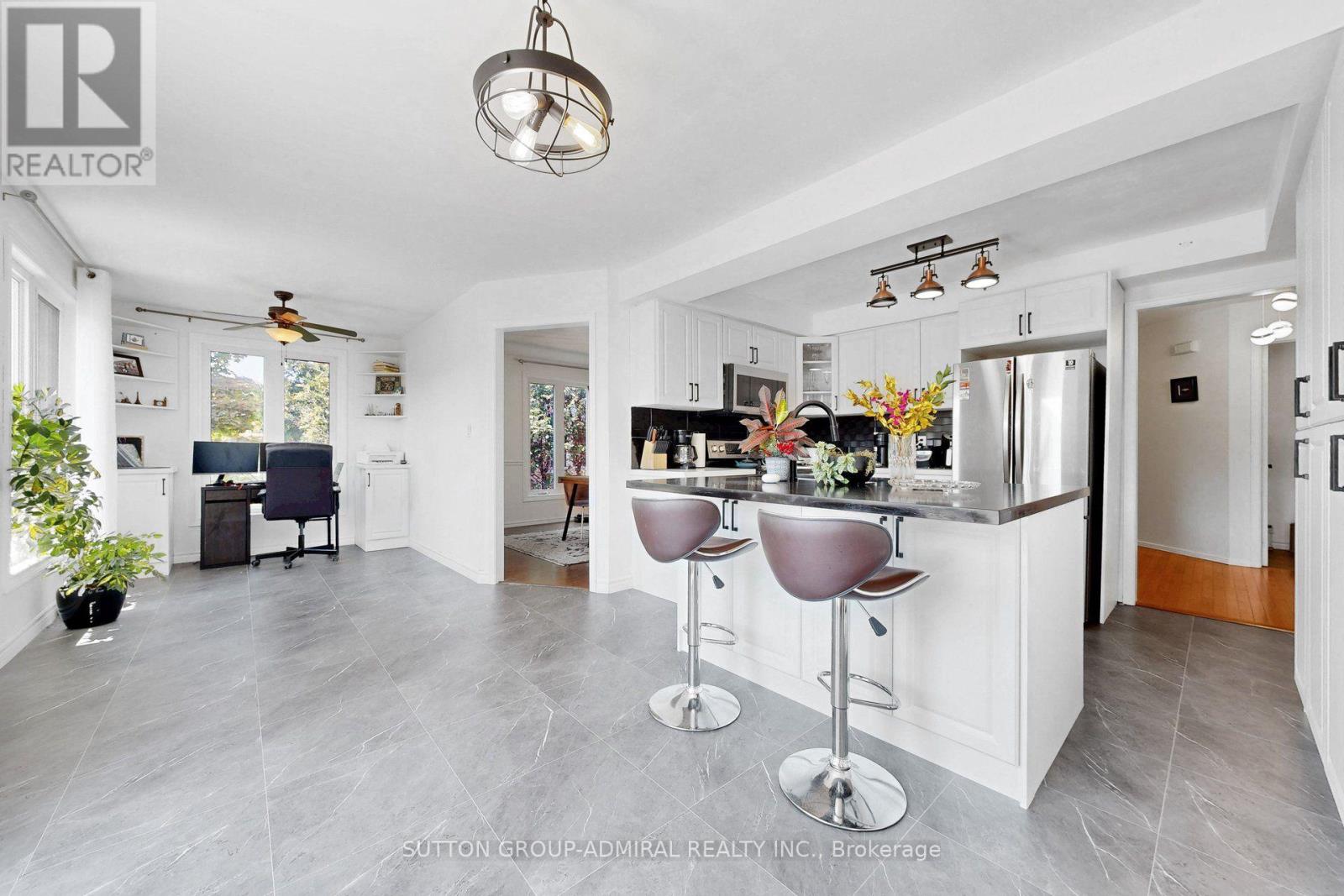 879 Peggoty Circle Property Photo 16