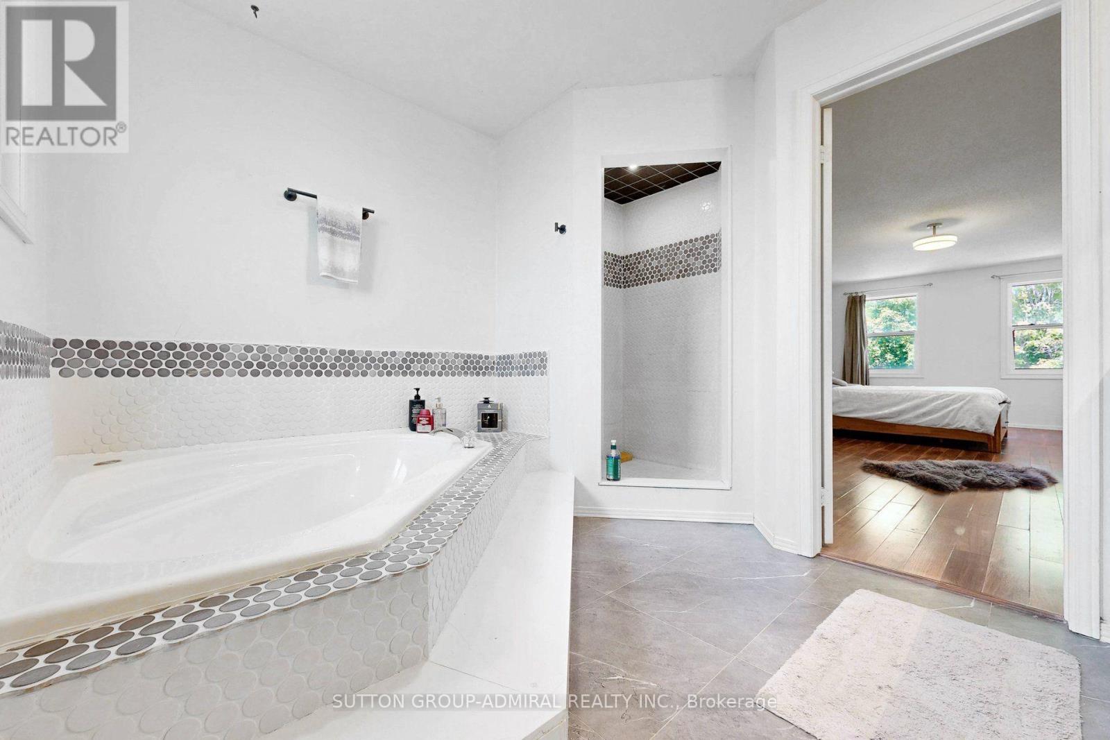 879 Peggoty Circle Property Photo 28