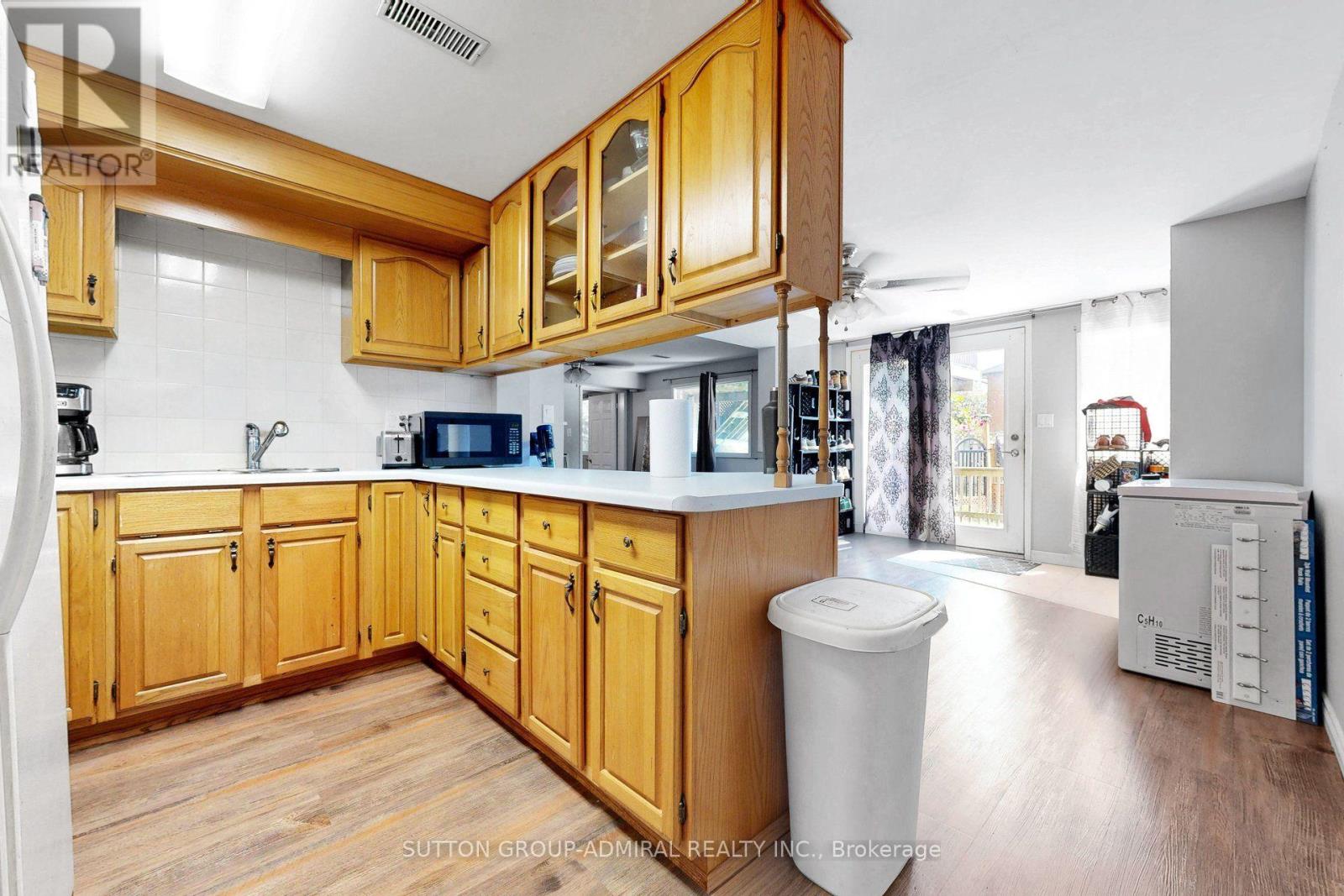 879 Peggoty Circle Property Photo 36