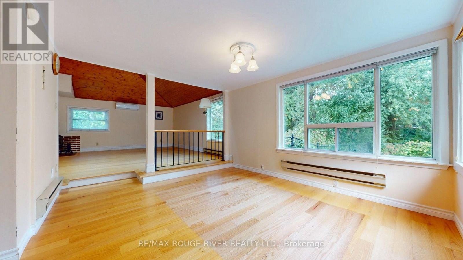 37 Acland Crescent Property Photo 14