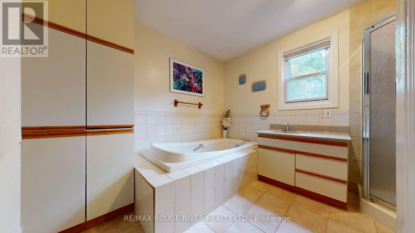 37 Acland Crescent Property Photo 31