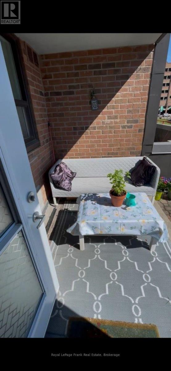 205 - 80 Athol Street E Property Photo 13