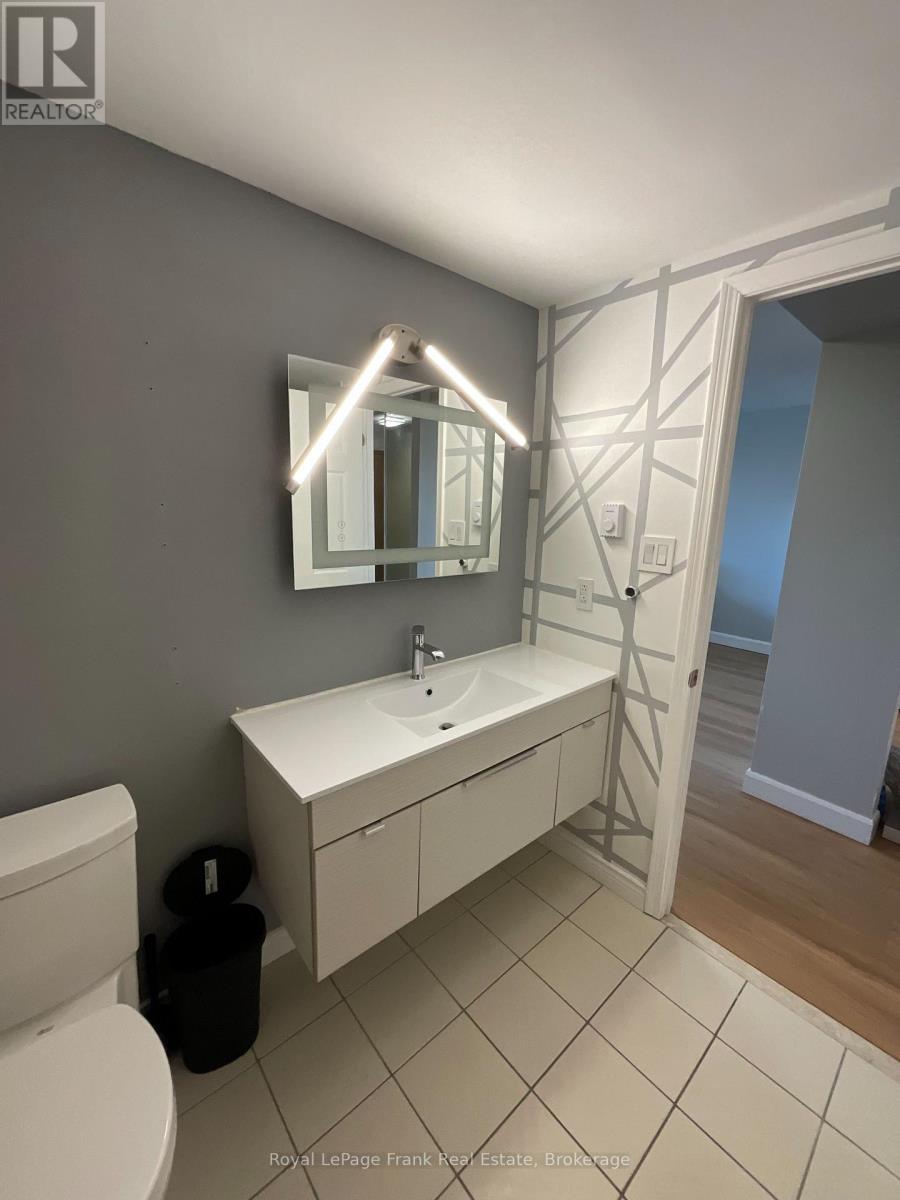 205 - 80 Athol Street E Property Photo 18
