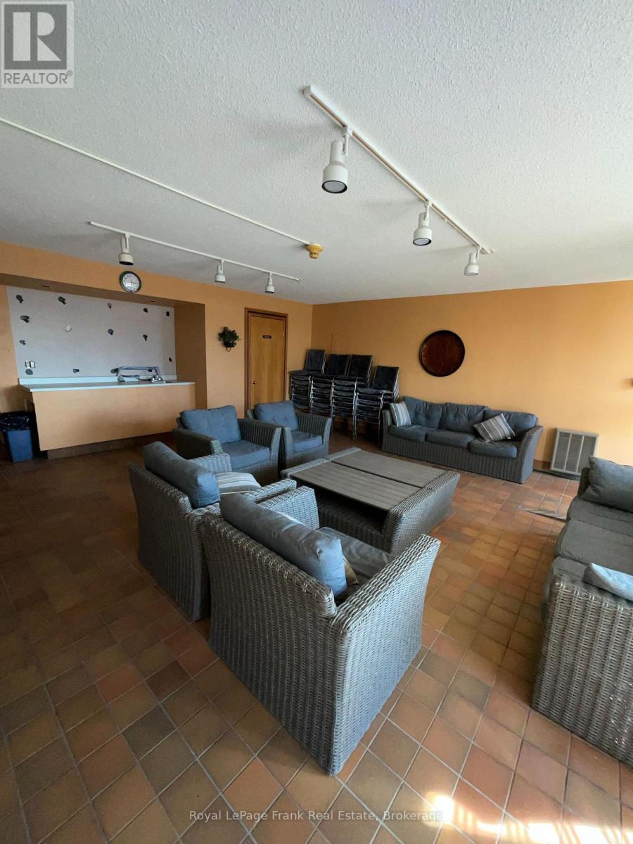 205 - 80 Athol Street E Property Photo 23