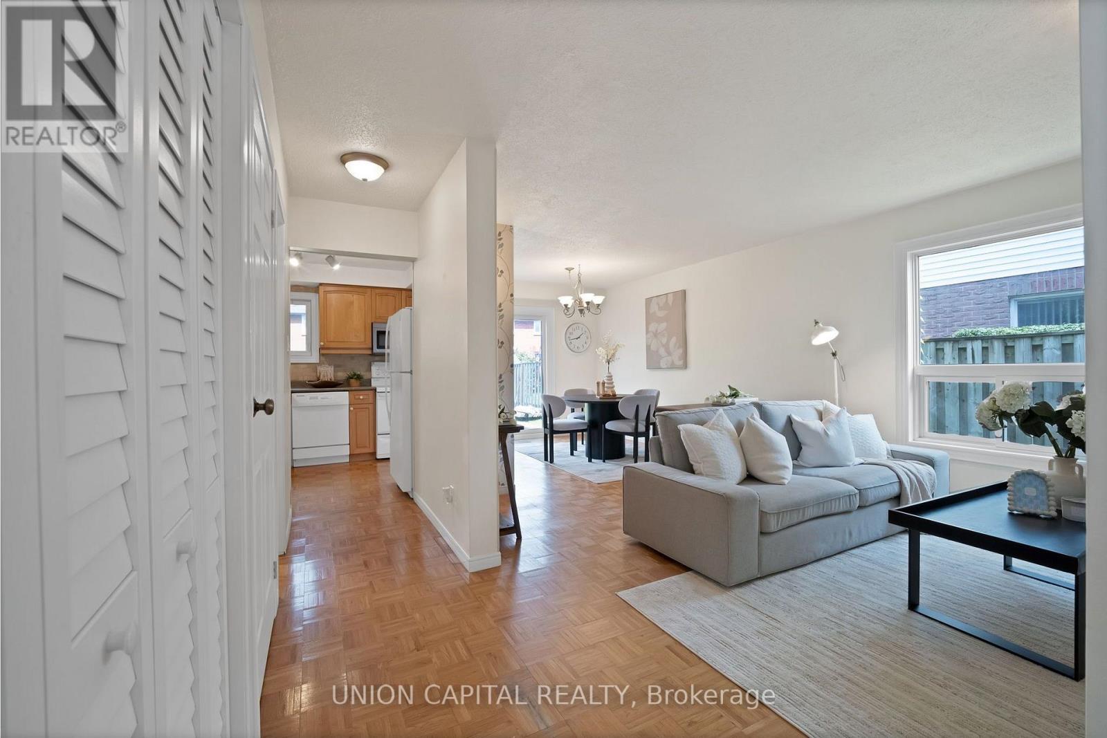 73 Humphrey Drive Property Photo 6