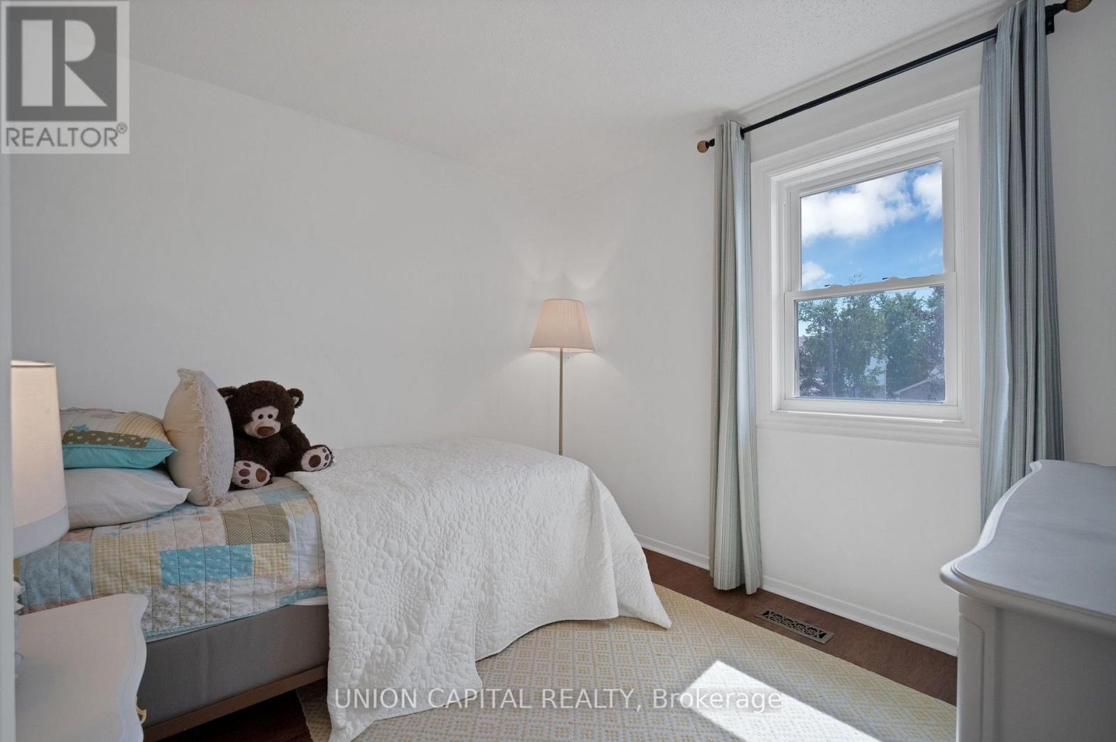 73 Humphrey Drive Property Photo 21