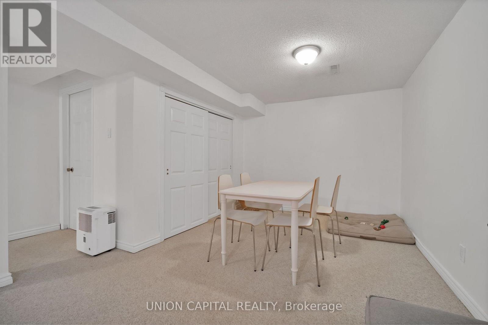 73 Humphrey Drive Property Photo 29