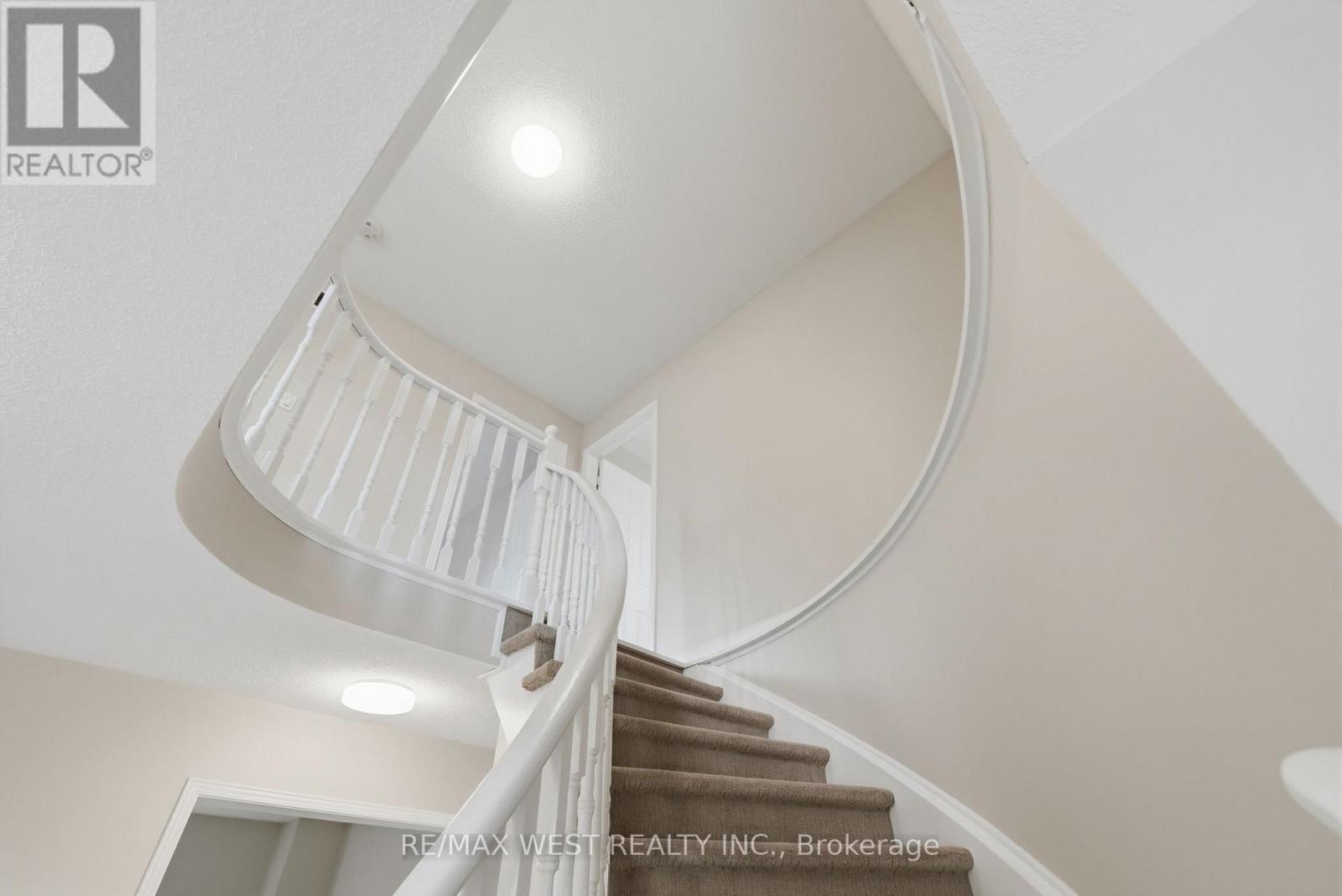 60 Furrow Drive Property Photo 14