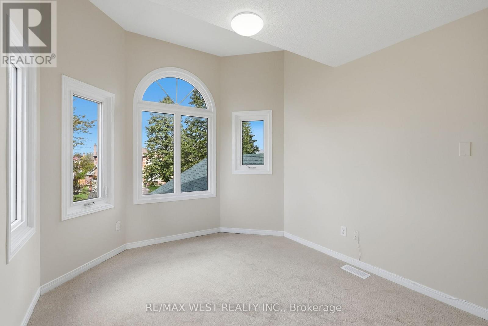 60 Furrow Drive Property Photo 24