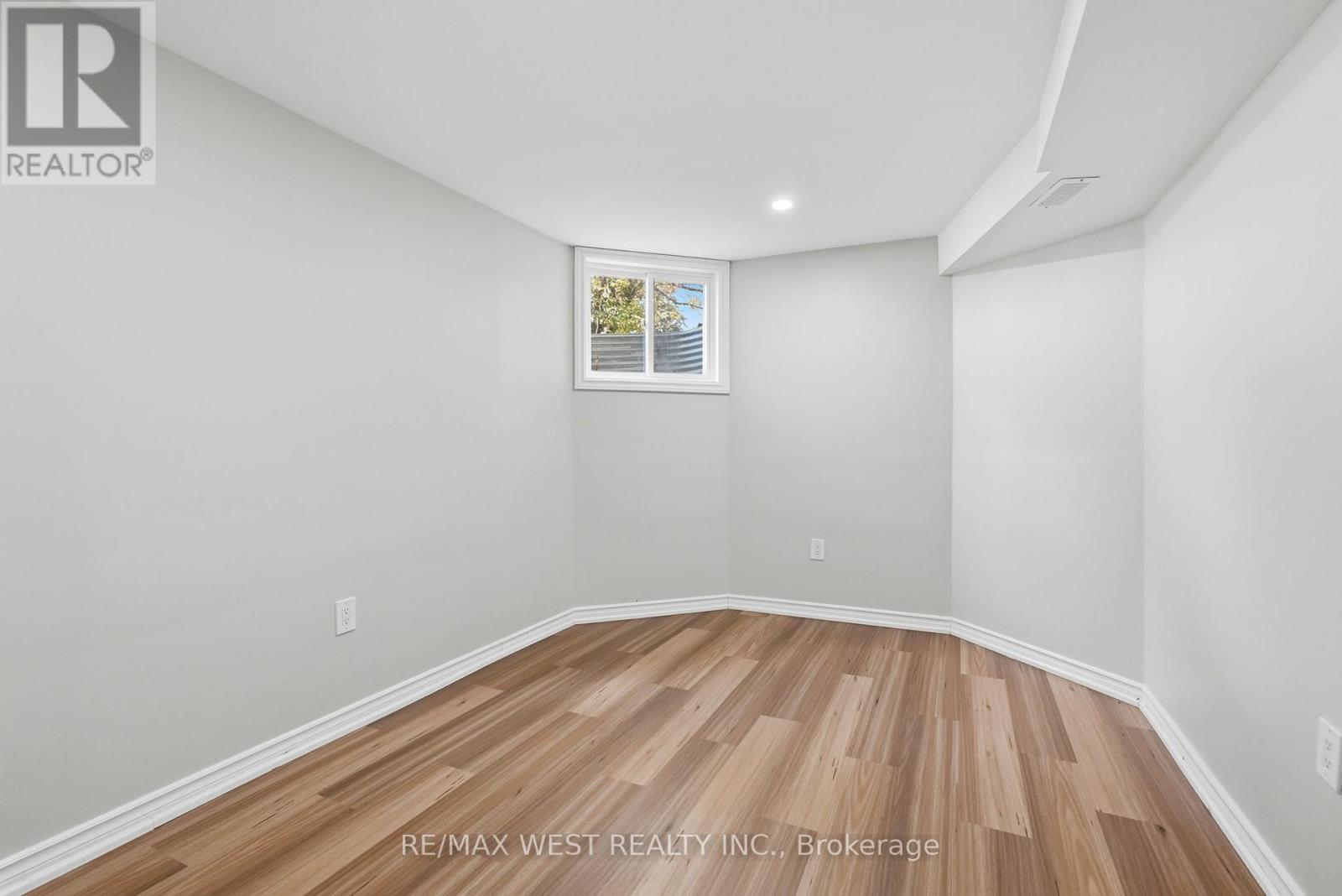 60 Furrow Drive Property Photo 29