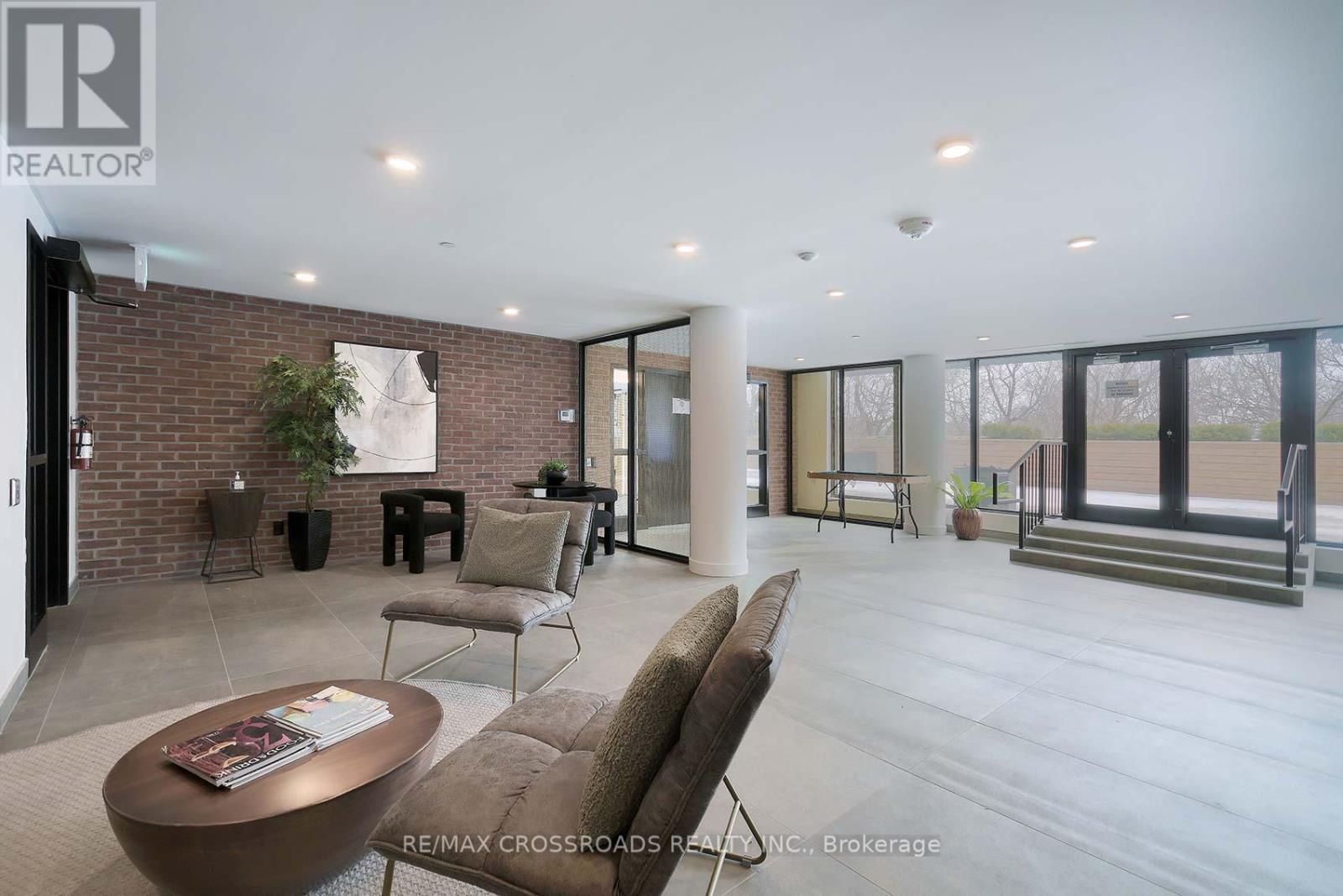 628 - 2799 Kingston Road Property Photo 29