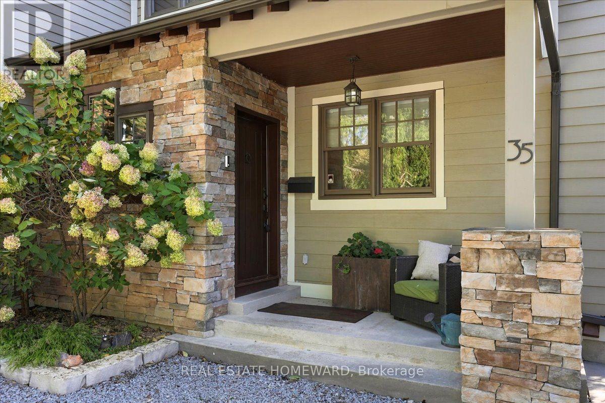 35 Springbank Avenue Property Photo 2