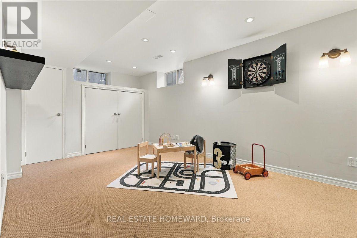 35 Springbank Avenue Property Photo 36