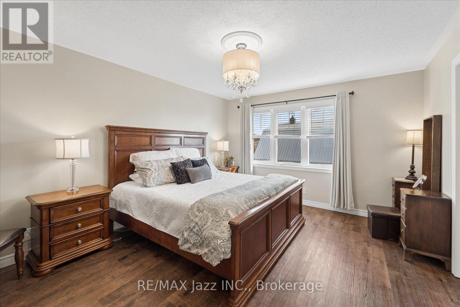 61 Great Gabe Crescent Property Photo 17