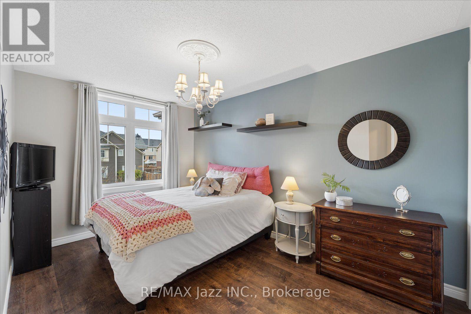 61 Great Gabe Crescent Property Photo 21