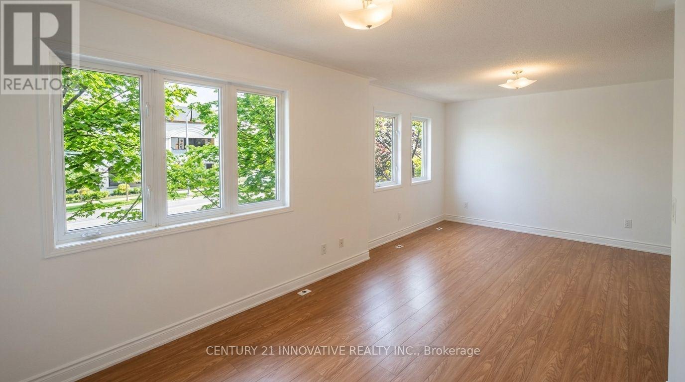 1003 - 19 Rosebank Drive Property Photo 13