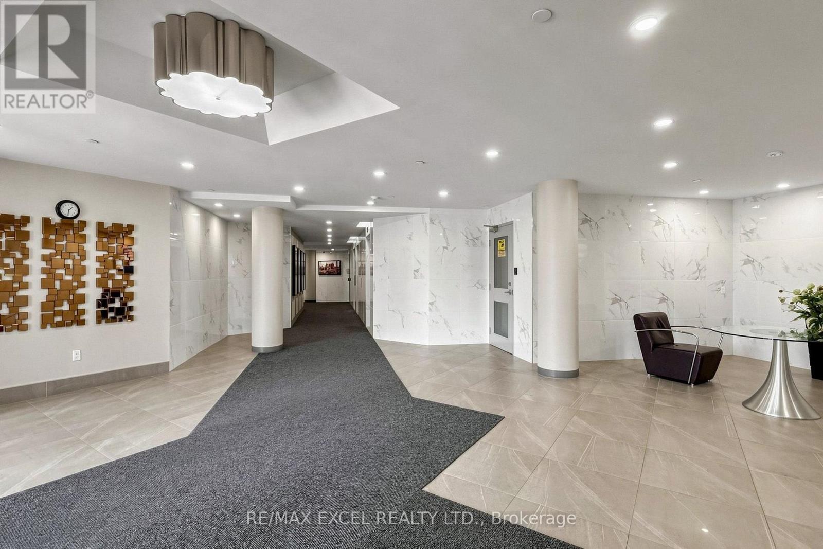 1403 - 300 Alton Towers Circle Property Photo 3