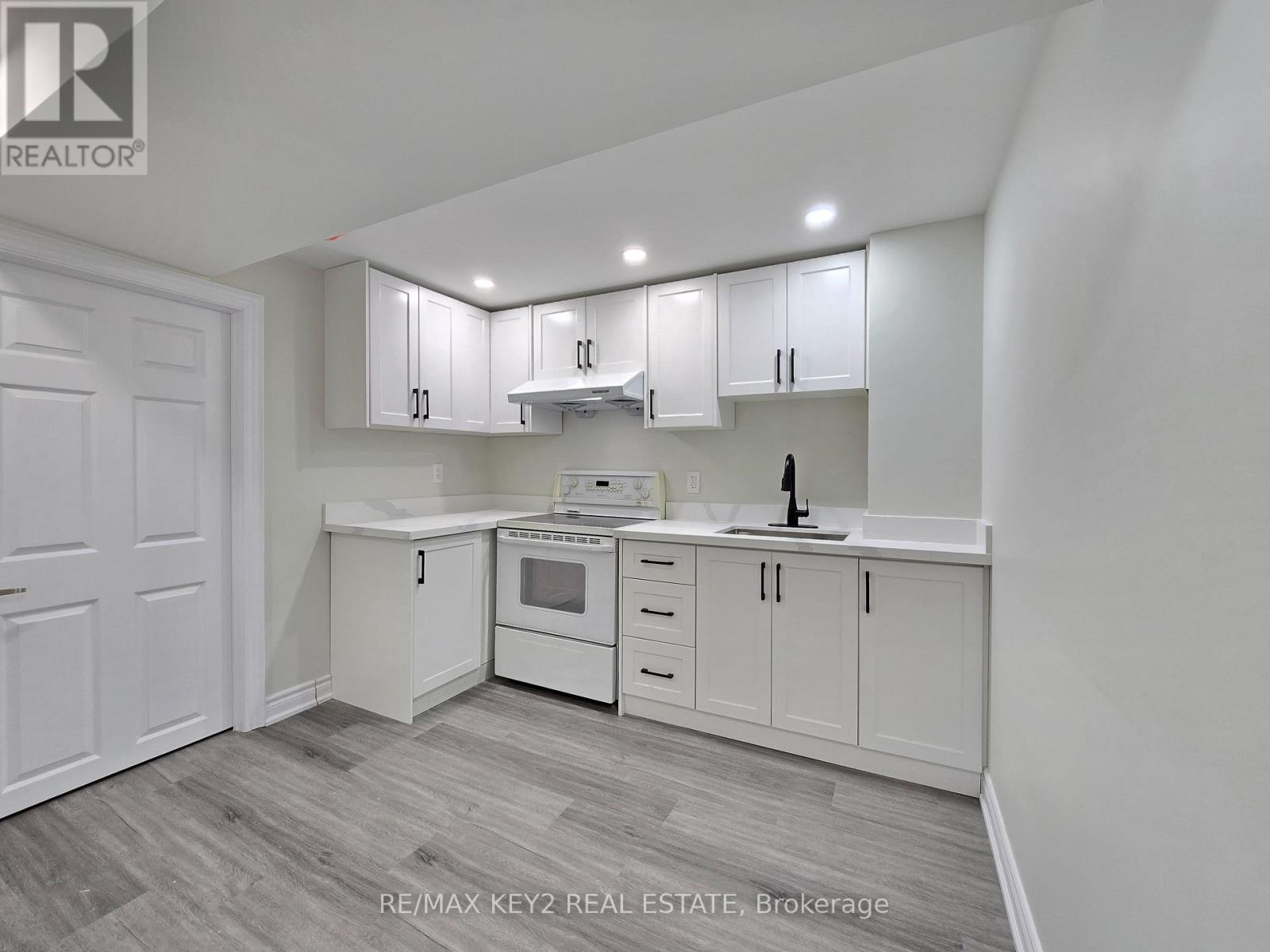 Bsmt - 45 Ball Crescent Property Photo 3