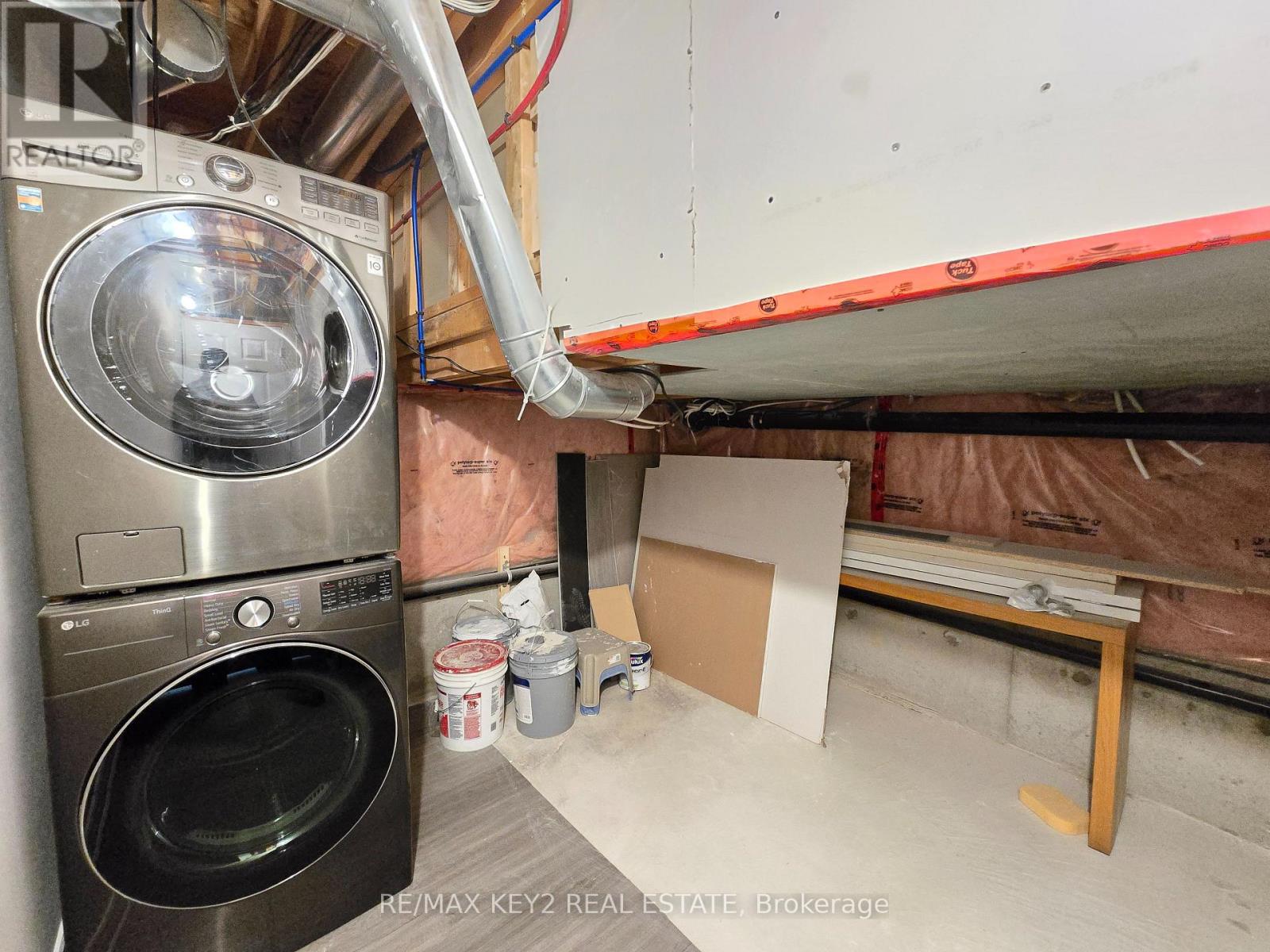 Bsmt - 45 Ball Crescent Property Photo 11