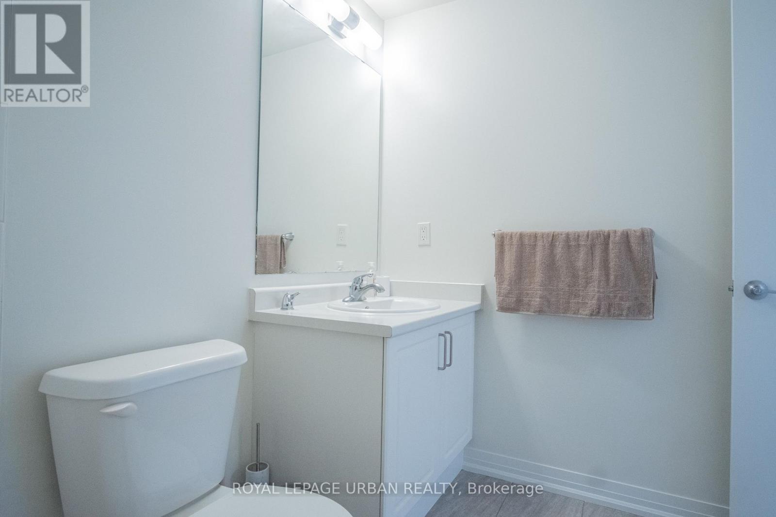 1313 - 2635 William Jackson Drive Property Photo 12