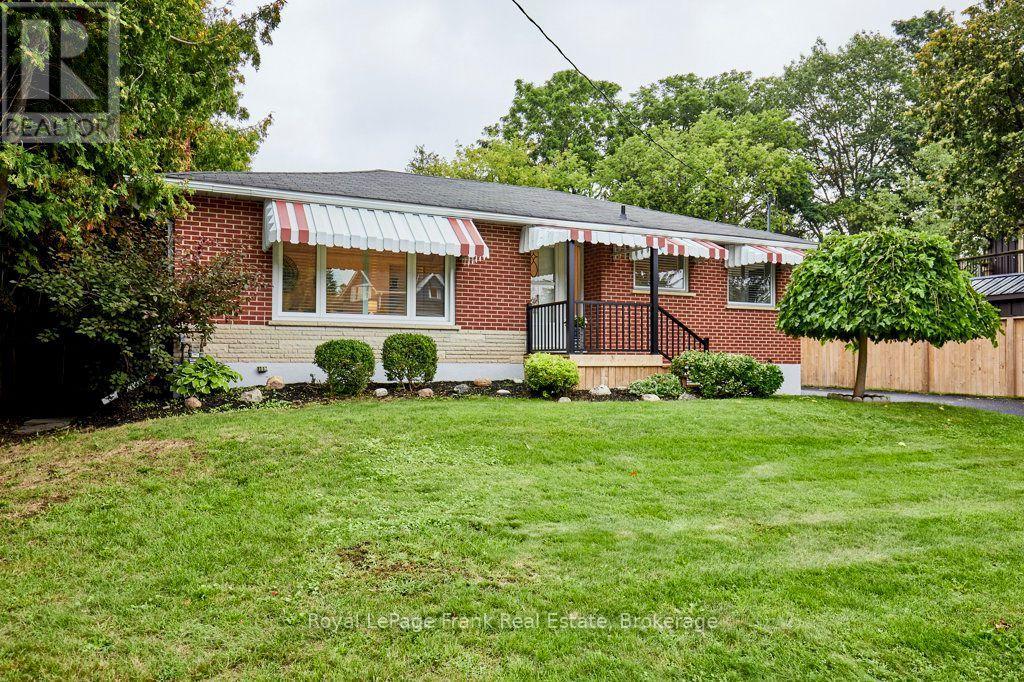 15111 Simcoe Street Property Photo 2