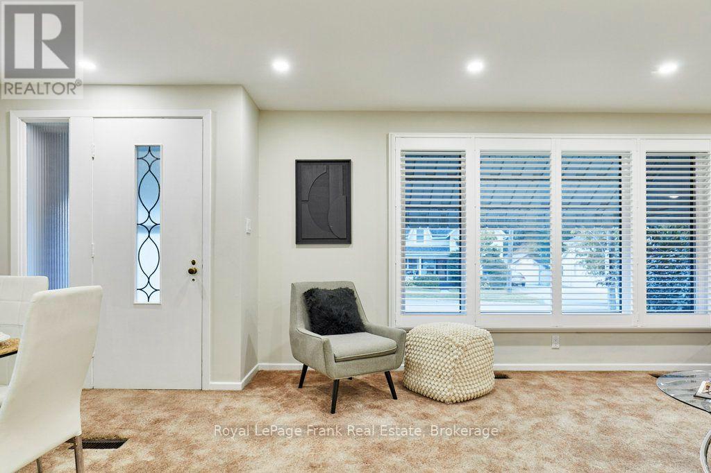 15111 Simcoe Street Property Photo 5