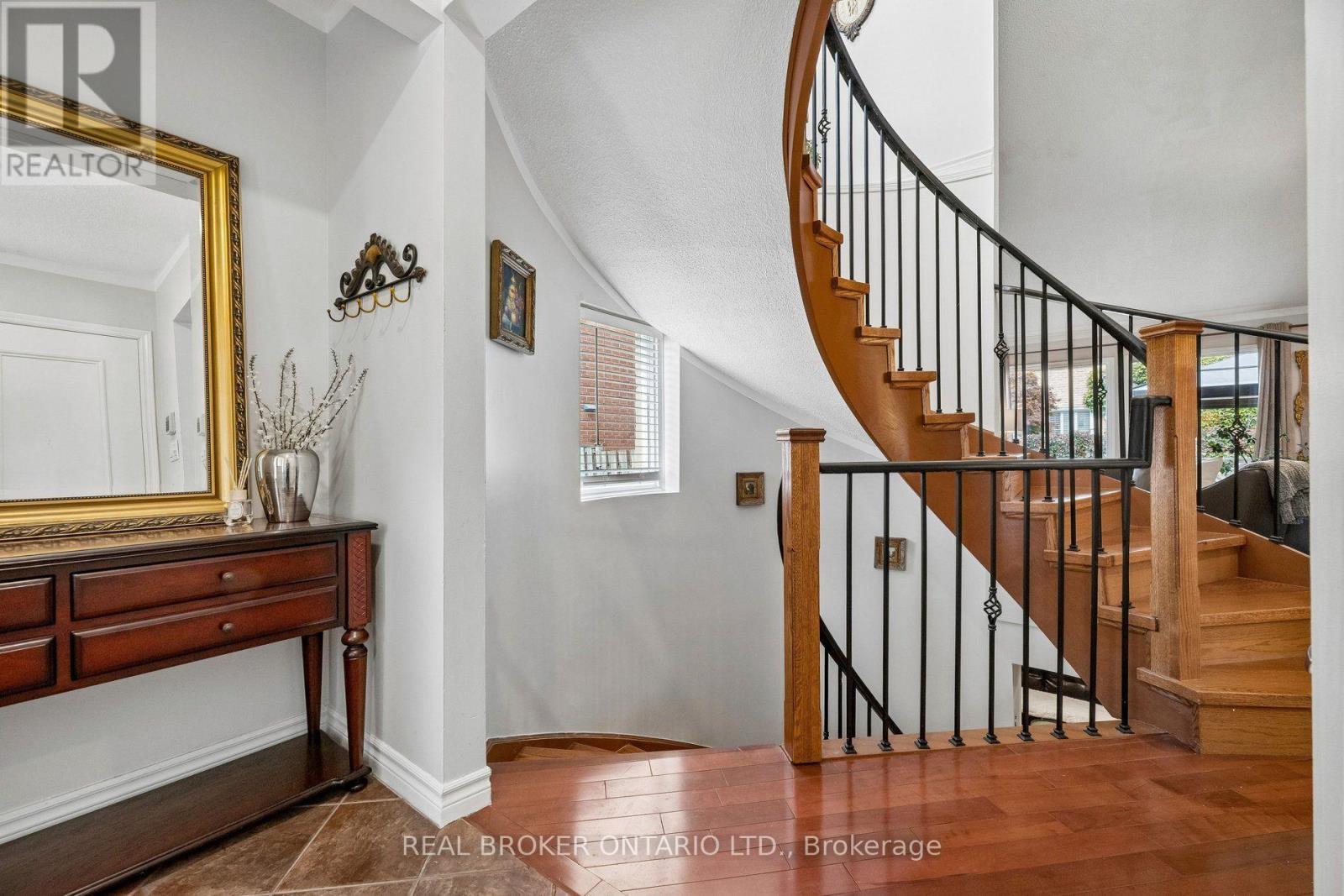 22 Ravenscroft Road Property Photo 6