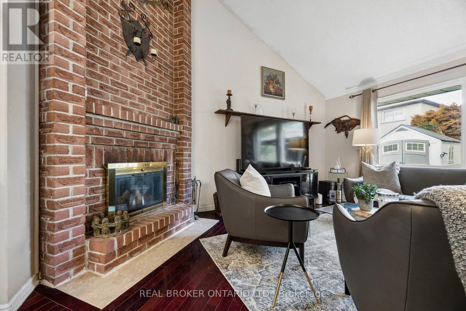 22 Ravenscroft Road Property Photo 18