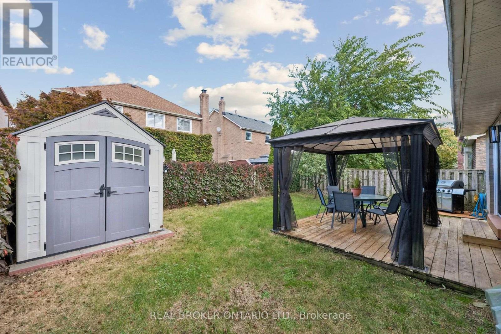 22 Ravenscroft Road Property Photo 47