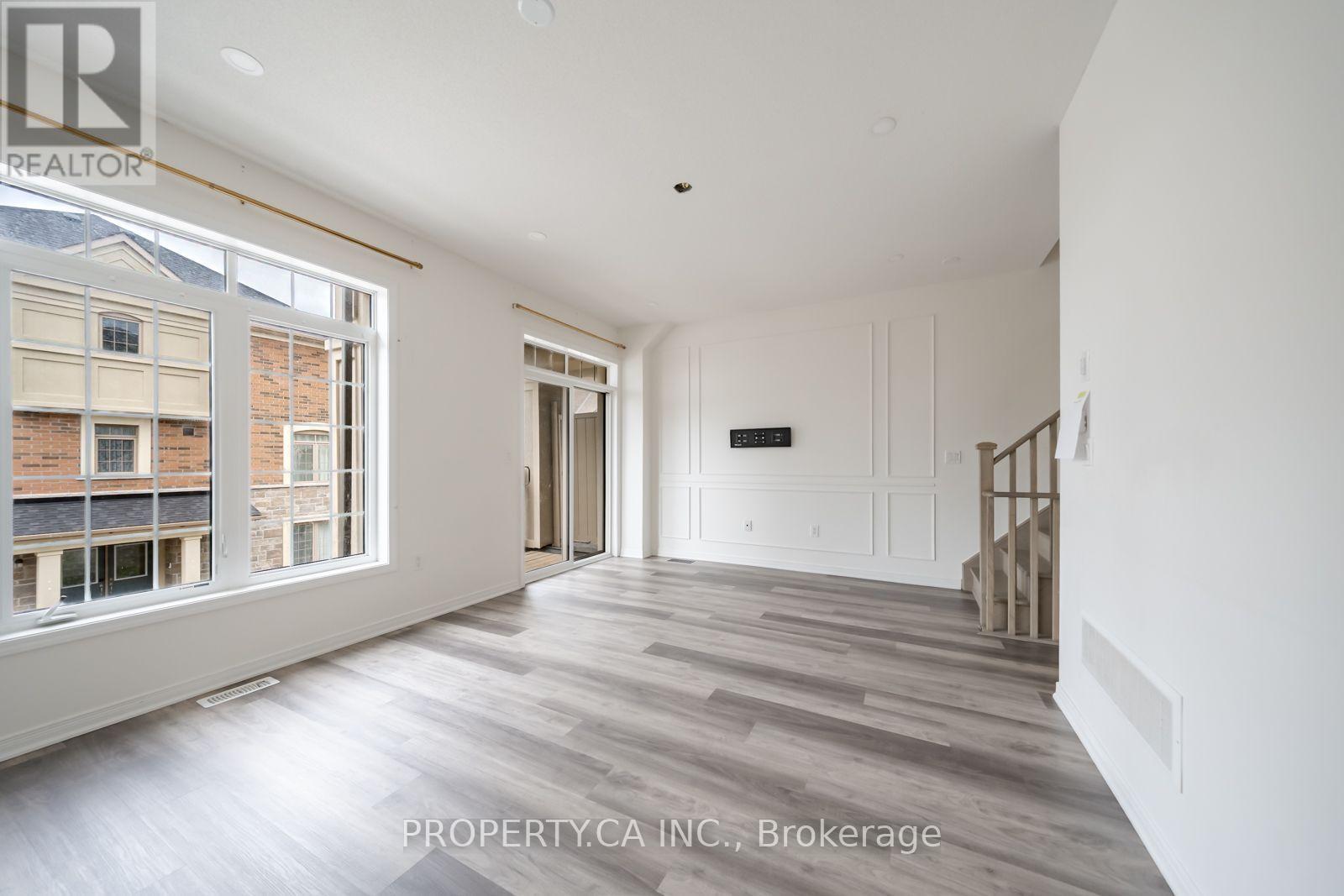 27 Healthcote Lane Property Photo 12