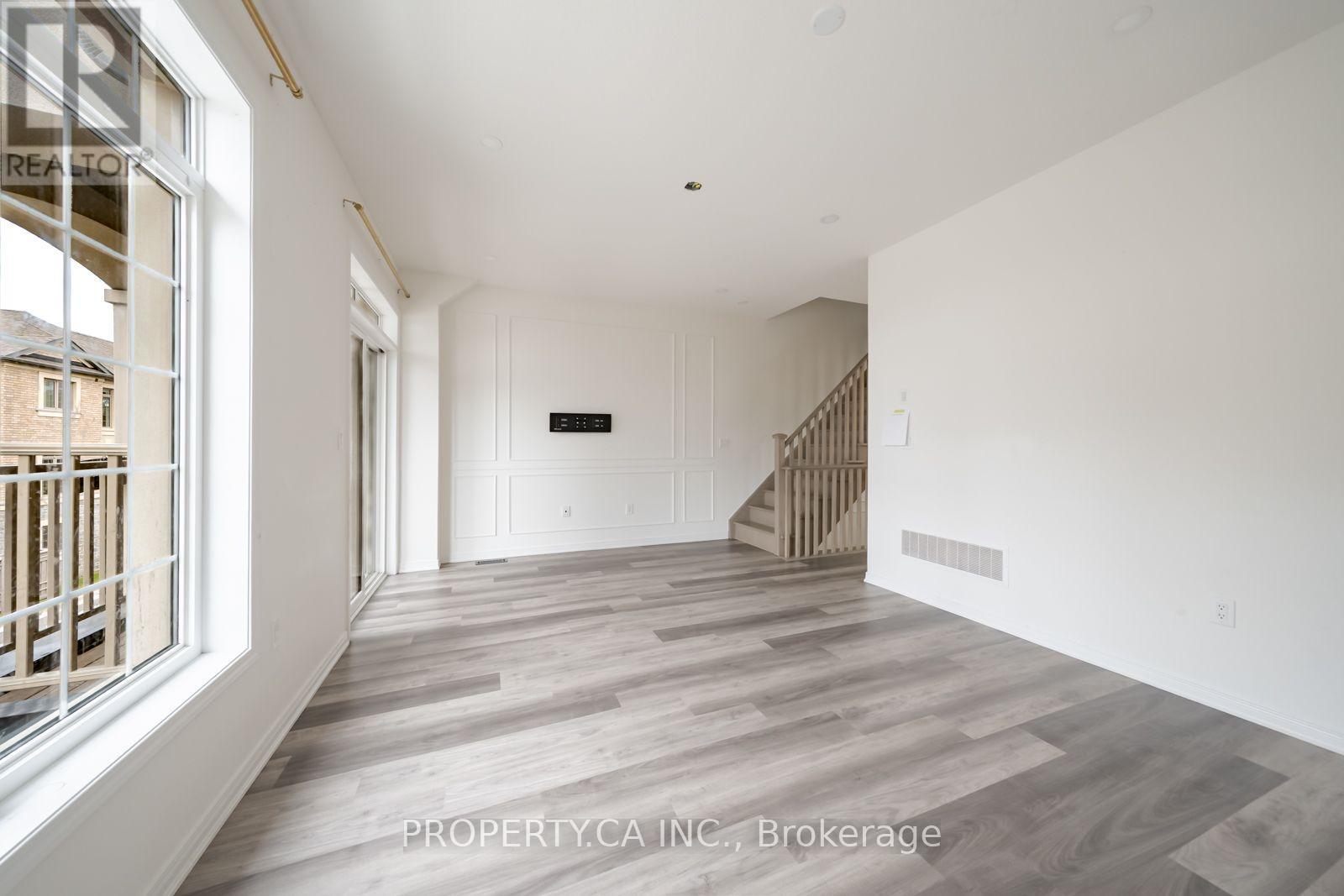 27 Healthcote Lane Property Photo 13