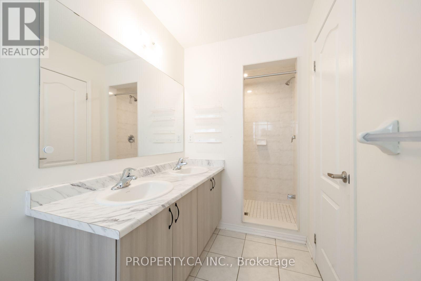 27 Healthcote Lane Property Photo 21