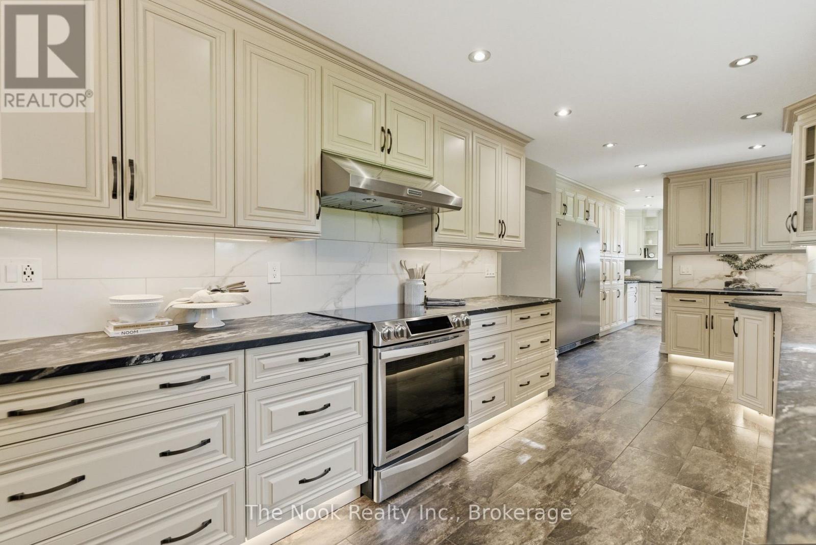 4780 Westney Road Property Photo 10
