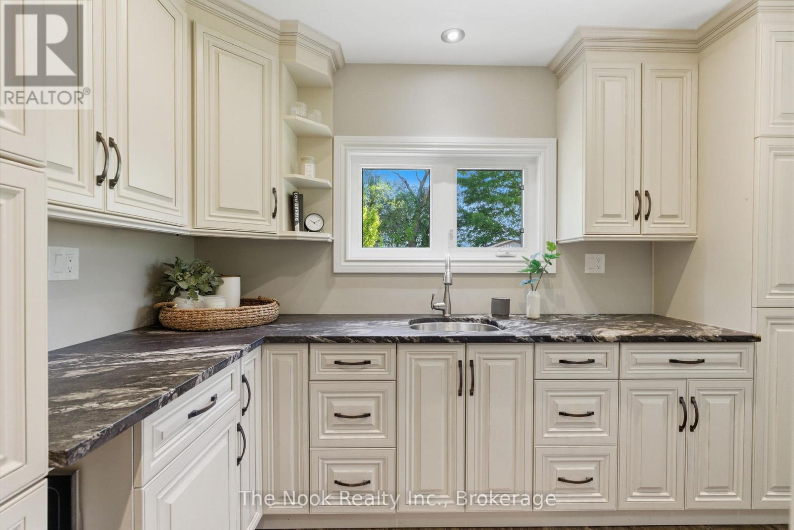 4780 Westney Road Property Photo 13